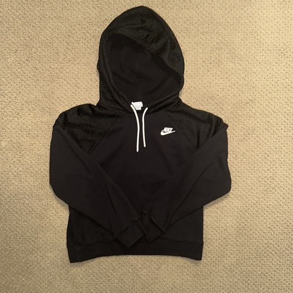 Nike Hooded Sweatshirt - Picture 2 of 11